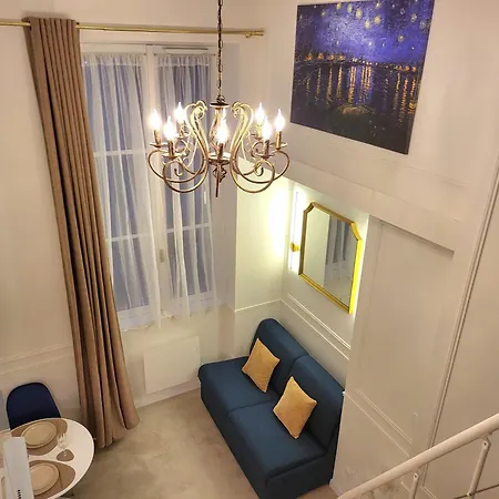 Golden Royal - De Gamme Apartment *